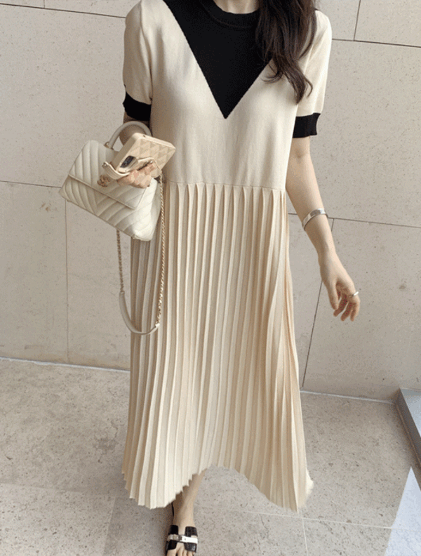 Ena Color Pleated Tantan Cool Knit Dress (Ivory, Pink, Yellow, Black)